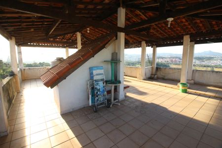 Casa à venda com 356m², 3 quartos e 2 vagasQuintal superior