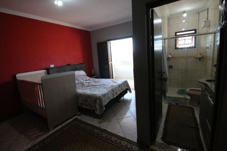 Casa à venda com 356m², 3 quartos e 2 vagasSuíte 1