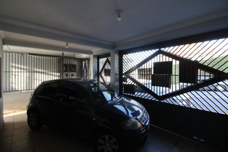 Casa à venda com 356m², 3 quartos e 2 vagasGaragem