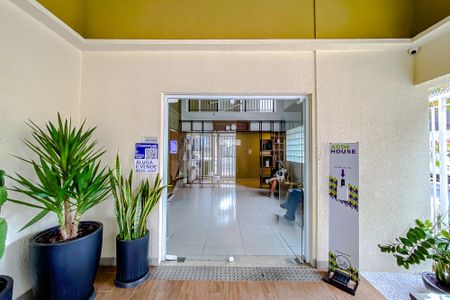 Apartamento para alugar com 33m², 1 quarto e sem vagaÁrea comum - Plaquinha