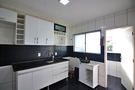 Apartamento à venda com 54m², 2 quartos e 1 vagaCozinha