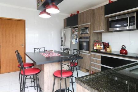 Casa à venda com 134m², 3 quartos e 3 vagasFoto 06
