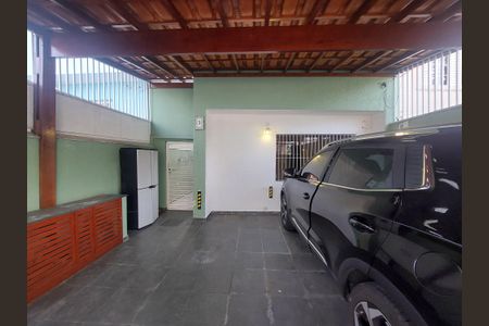 Casa à venda com 140m², 3 quartos e 2 vagasGaragem