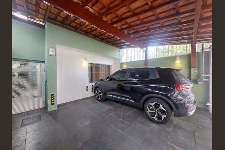 Casa à venda com 140m², 3 quartos e 2 vagasGaragem