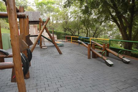 Apartamento à venda com 62m², 2 quartos e 1 vaga Apartamento à venda com 62m², 2 quartos e 1 vagaÁrea comum - Playground