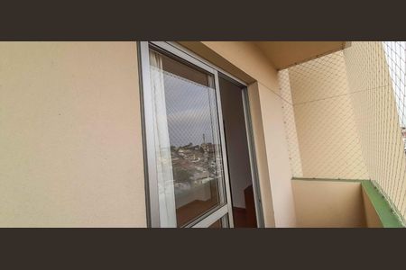 Apartamento à venda com 62m², 2 quartos e 1 vaga Apartamento à venda com 62m², 2 quartos e 1 vagaVaranda