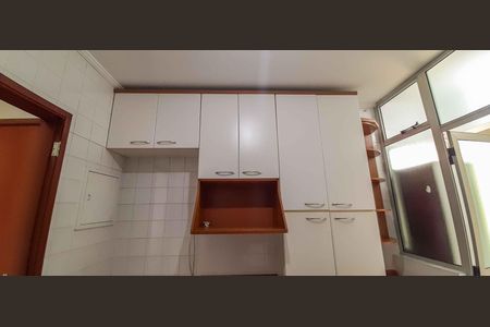 Apartamento à venda com 62m², 2 quartos e 1 vaga Apartamento à venda com 62m², 2 quartos e 1 vagaCozinha
