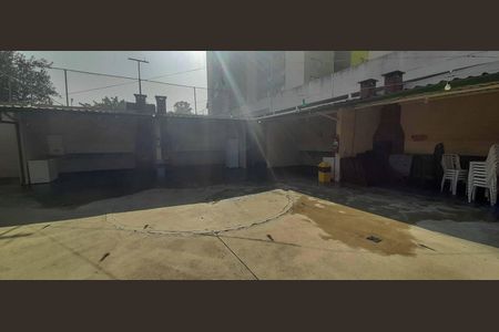 Apartamento à venda com 62m², 2 quartos e 1 vaga Apartamento à venda com 62m², 2 quartos e 1 vagaÁrea comum - Churrasqueira