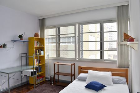 Apartamento para alugar com 92m², 3 quartos e sem vagaQuarto 2