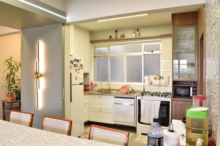 Apartamento para alugar com 92m², 3 quartos e sem vagaCozinha