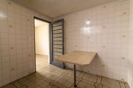 Casa para alugar com 40m², 1 quarto e 1 vaga Casa para alugar com 40m², 1 quarto e 1 vagaCozinha