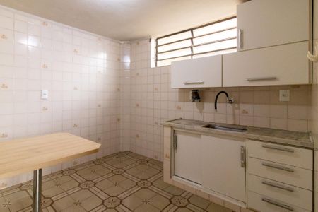 Casa para alugar com 40m², 1 quarto e 1 vaga Casa para alugar com 40m², 1 quarto e 1 vagaCozinha