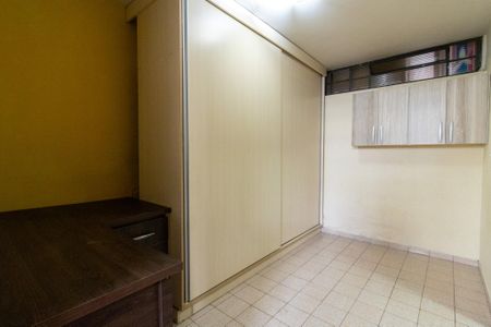 Casa para alugar com 40m², 1 quarto e 1 vaga Casa para alugar com 40m², 1 quarto e 1 vagaBanheiro