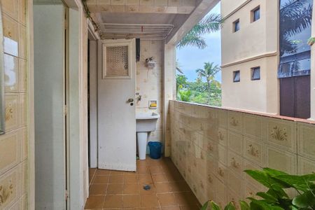 Apartamento para alugar com 117m², 2 quartos e 1 vagaÁrea de serviço