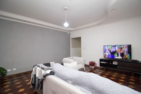 Casa à venda com 170m², 3 quartos e 2 vagas Casa à venda com 170m², 3 quartos e 2 vagasSala