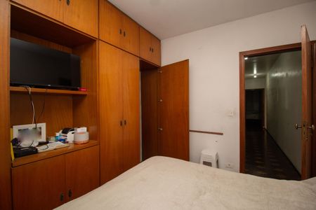 Casa à venda com 170m², 3 quartos e 2 vagas Casa à venda com 170m², 3 quartos e 2 vagasSuíte