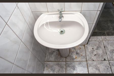 Casa à venda com 125m², 2 quartos e 2 vagasLavabo Casa 2