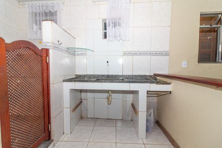 Casa para alugar com 50m², 1 quarto e sem vaga Casa para alugar com 50m², 1 quarto e sem vagaCozinha