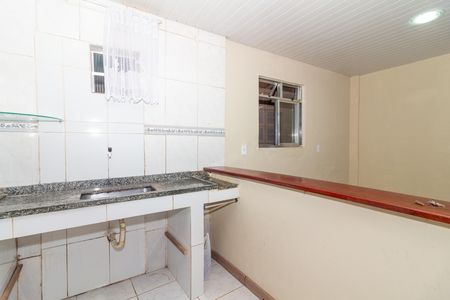 Casa para alugar com 50m², 1 quarto e sem vaga Casa para alugar com 50m², 1 quarto e sem vagaCozinha