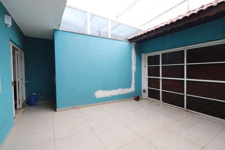 Casa à venda com 250m², 3 quartos e 3 vagasGaragem
