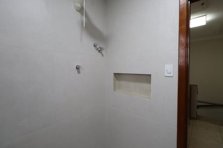Casa à venda com 250m², 3 quartos e 3 vagasBanheiro 1