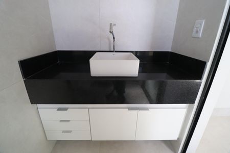 Apartamento para alugar com 84m², 3 quartos e 2 vagasBanheiro Suíte