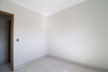 Apartamento para alugar com 84m², 3 quartos e 2 vagasQuarto 2
