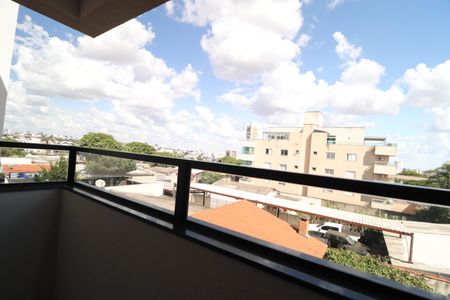 Apartamento para alugar com 84m², 3 quartos e 2 vagasSacada