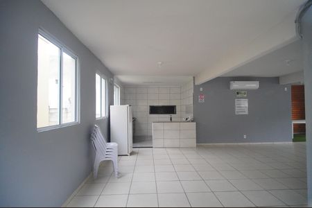 Apartamento para alugar com 55m², 2 quartos e 1 vagaÁrea comum - Salão de festas