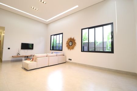 Casa de condomínio para alugar com 400m², 2 quartos e 4 vagasSala