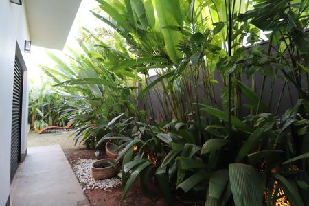 Casa de condomínio para alugar com 400m², 2 quartos e 4 vagasÁrea Externa