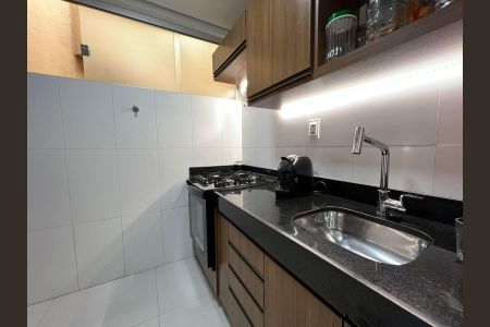 Apartamento à venda com 55m², 2 quartos e 1 vagaCozinha
