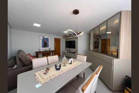 Apartamento à venda com 55m², 2 quartos e 1 vagaSala