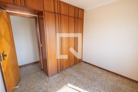 Apartamento à venda com 175m², 4 quartos e 2 vagasQuarto 2
