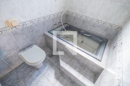 Apartamento à venda com 175m², 4 quartos e 2 vagasBanheiro 2