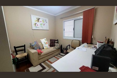 Casa à venda com 178m², 3 quartos e 3 vagas