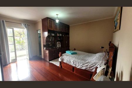 Casa à venda com 178m², 3 quartos e 3 vagas