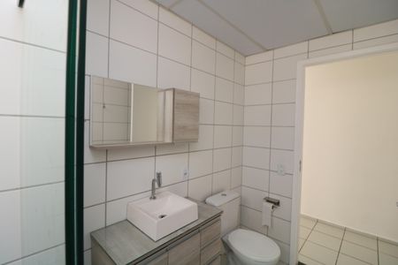 Apartamento para alugar com 45m², 2 quartos e sem vagaBanheiro