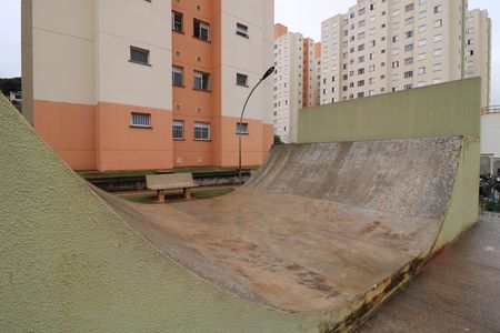 Apartamento para alugar com 45m², 2 quartos e sem vagaÁrea comum - Pista Skate
