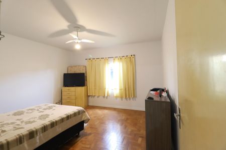 Casa à venda com 180m², 3 quartos e 2 vagasQuarto 3