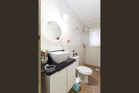 Casa à venda com 180m², 3 quartos e 2 vagasBanheiro 3