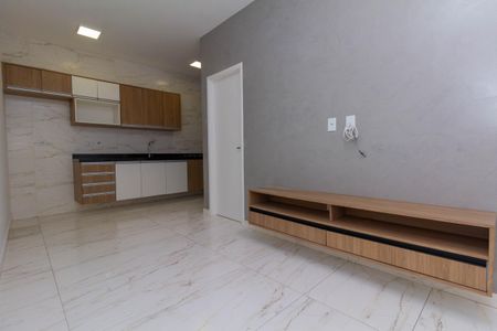 Casa para alugar com 52m², 2 quartos e sem vagaSala