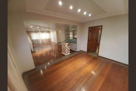 Apartamento à venda com 235m², 4 quartos e 4 vagasFoto 11