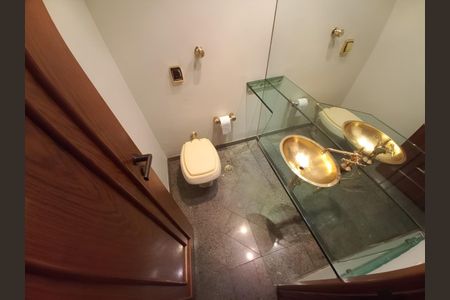 Apartamento à venda com 235m², 4 quartos e 4 vagasFoto 08