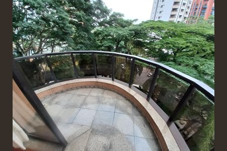 Apartamento à venda com 235m², 4 quartos e 4 vagasFoto 17