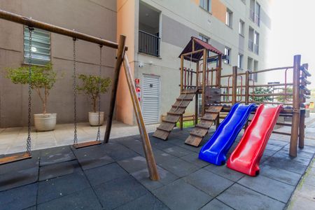 Apartamento à venda com 40m², 2 quartos e sem vagaÁrea comum - Playground