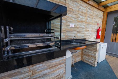 Apartamento à venda com 40m², 2 quartos e sem vagaÁrea comum - Churrasqueira