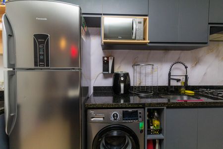 Apartamento à venda com 40m², 2 quartos e sem vagaCozinha e Área de Serviço