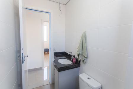 Apartamento à venda com 74m², 3 quartos e 2 vagas Apartamento à venda com 74m², 3 quartos e 2 vagasBanheiro Social