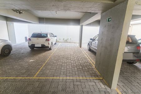Apartamento à venda com 74m², 3 quartos e 2 vagas Apartamento à venda com 74m², 3 quartos e 2 vagasÁrea comum - Estacionamento